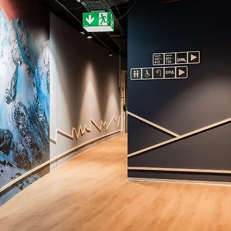 Capsule Hotel - Zurich Airport-3